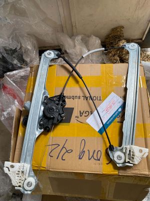 Compa lên xuống kính motor lên xuống kính mazda cx30 FL