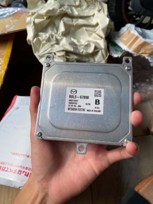 Hộp balast đèn pha mazda 3 cx30 B0L5 67890