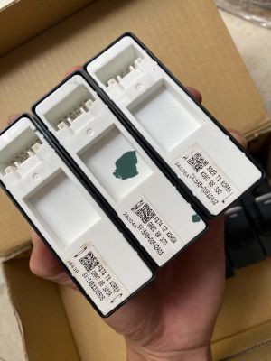 Công tắc lên xuống kính đơn mazda 6 GR2C66370 / GMM666380 / GMM766380