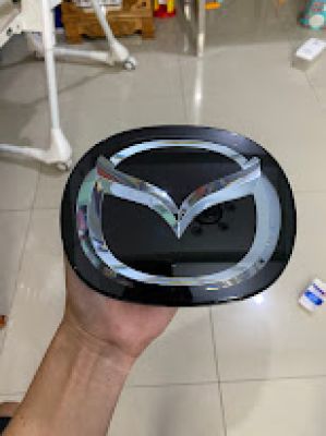 Logo 3D mặt kính cho mazda 3 2017-2019 bản 2.0 DD2F5 17300