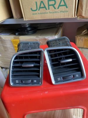 Lỗ chỉnh gió điều hòa mazda 6 cx5 KD4564830 / KD4564730