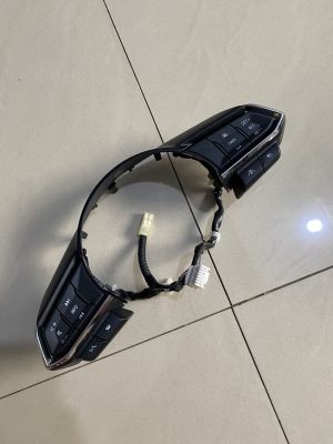 Phím điều khiển trên volang mazda cx5 cx8 2024+