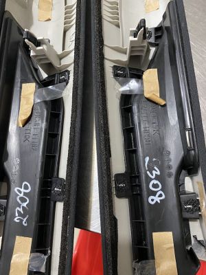 Ốp trụ A đen mazda 3 sport 2020-2026