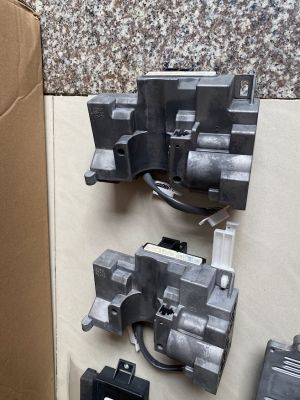 Hộp SSU trên cọc lái mazda cx5 cx8 start stop unit