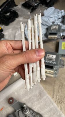 Cây tăm trục nhựa chốt cần số mazda 2 mazda 3 mazda 6 cx3 cx5 cx8